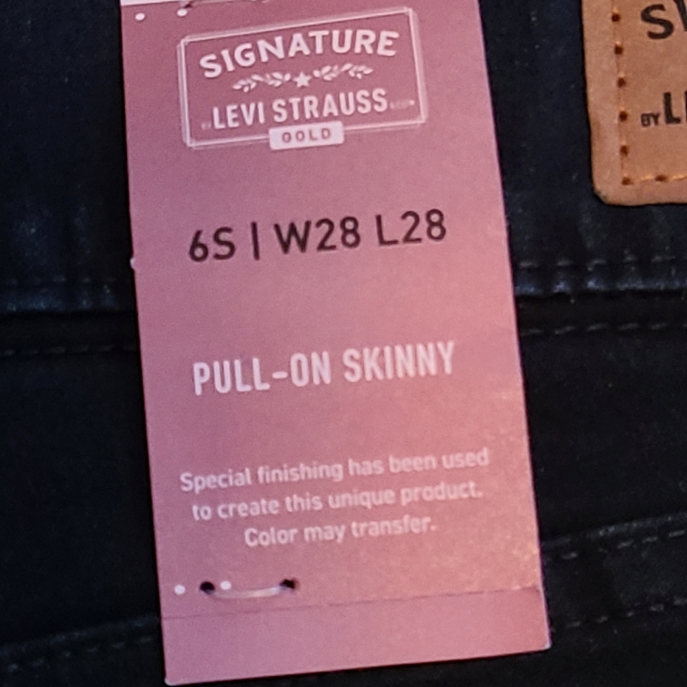 LEVI'S JEANS - Picture 2 of 16
